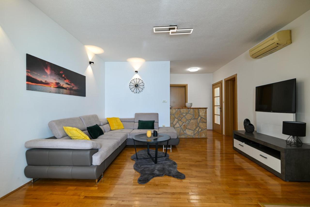 Apartmani Cesarica تروغير المظهر الخارجي الصورة