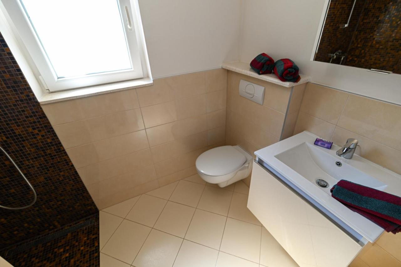 Apartmani Cesarica تروغير المظهر الخارجي الصورة