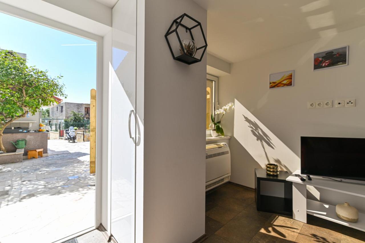 Apartmani Cesarica تروغير المظهر الخارجي الصورة